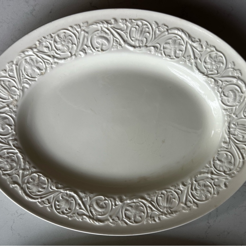 Vintage Wedgwood Patrician Platter 1963